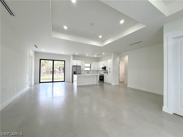 4283 10th ST NE, Naples, FL 34120