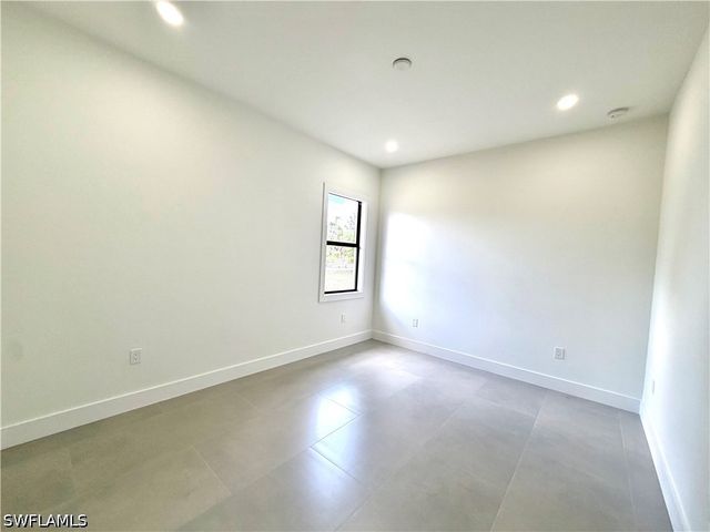 4283 10th ST NE, Naples, FL 34120