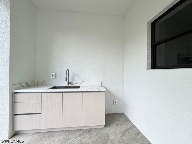 4283 10th ST NE, Naples, FL 34120