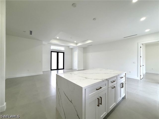 4283 10th ST NE, Naples, FL 34120