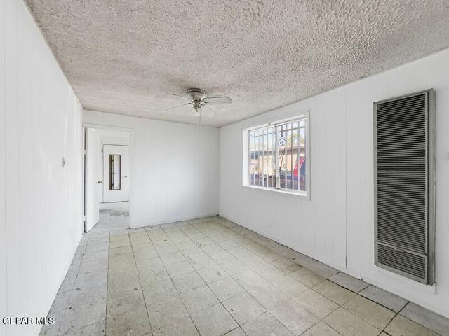 10247 CALCUTTA Drive, Socorro, TX 79927