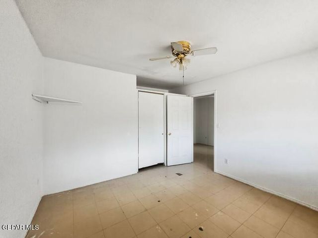 10247 CALCUTTA Drive, Socorro, TX 79927