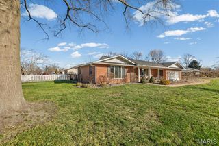 101 Adams Drive, Waterloo, IL 62298