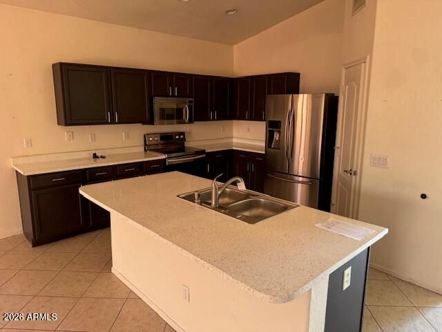 6302 N 69TH Drive, Glendale, AZ 85303