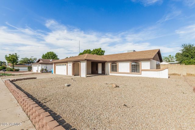3408 W TOPEKA Drive, Phoenix, AZ 85027