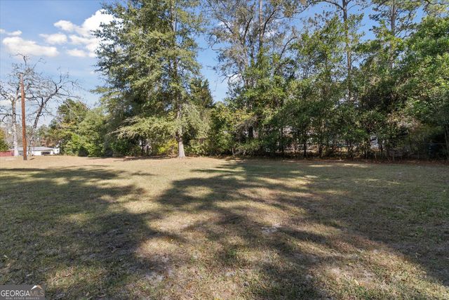 706 N Main Street, Statesboro, GA 30458