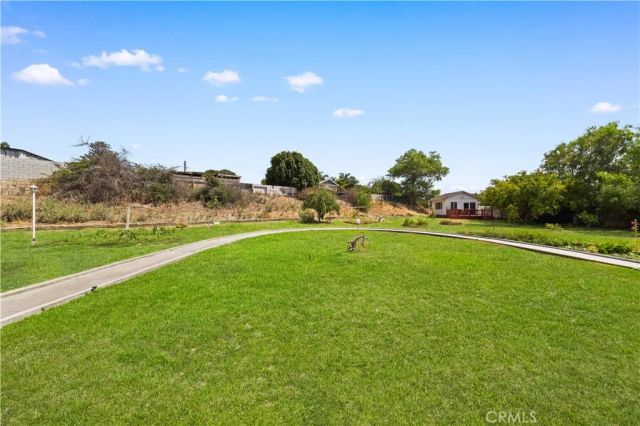 10945 Trenmar Ln, Bloomington, CA 92316