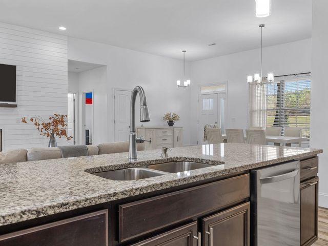 1529 Old Post Road, Gaffney, SC 29341