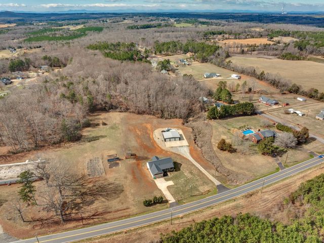 1529 Old Post Road, Gaffney, SC 29341