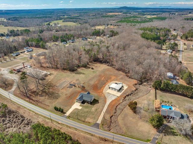 1529 Old Post Road, Gaffney, SC 29341