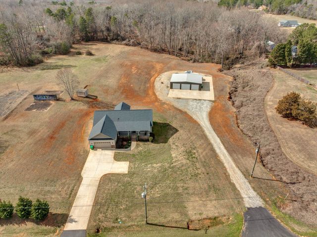 1529 Old Post Road, Gaffney, SC 29341