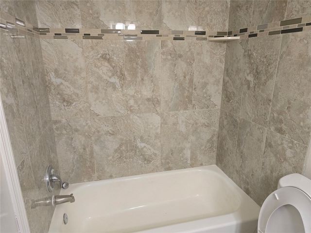 8713 LIBERTY PLACE, Tampa, FL 33615