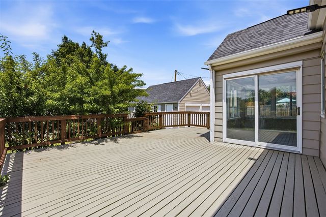 1001 25th ST SE, Cedar Rapids, IA 52403