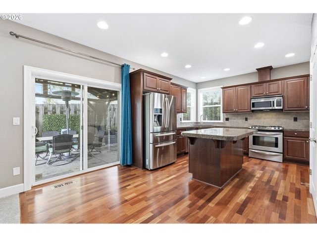 10534 Sw 80TH Ave, Portland, OR 97223