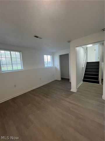 3539 Dunstan Drive NW, Warren, OH 44485