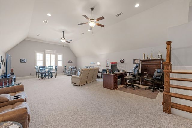 303 Charleston St, Lebanon, TN 37087