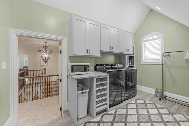 303 Charleston St, Lebanon, TN 37087