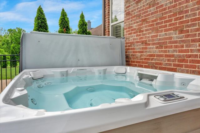 303 Charleston St, Lebanon, TN 37087