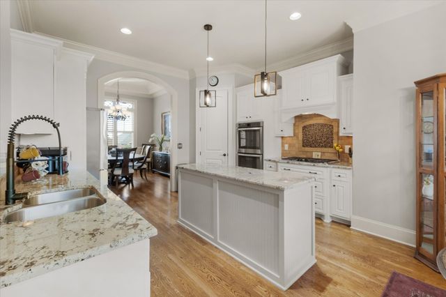 303 Charleston St, Lebanon, TN 37087