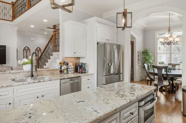 303 Charleston St, Lebanon, TN 37087