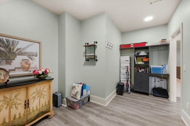 303 Charleston St, Lebanon, TN 37087