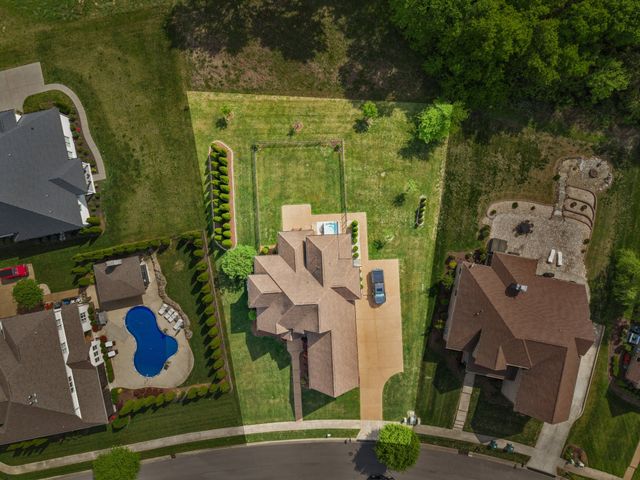 303 Charleston St, Lebanon, TN 37087