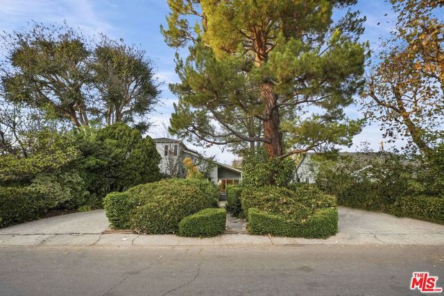 11911 Otsego Street, Valley Village, CA 91607