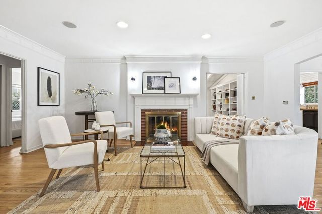 11911 Otsego Street, Valley Village, CA 91607