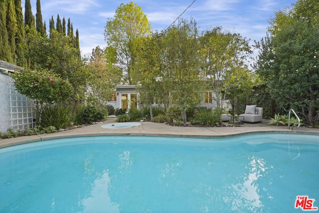 11911 Otsego Street, Valley Village, CA 91607