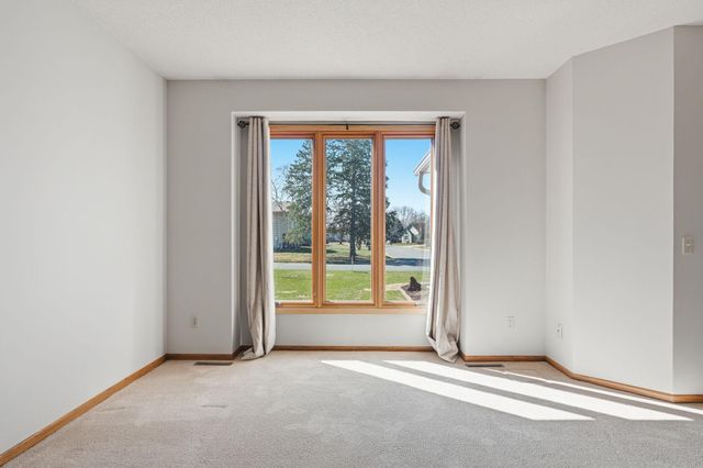 291 Poplar Drive, Shoreview, MN 55126