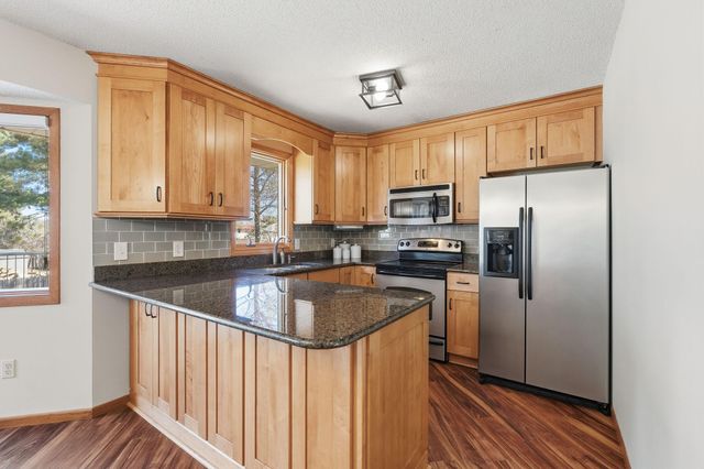 291 Poplar Drive, Shoreview, MN 55126