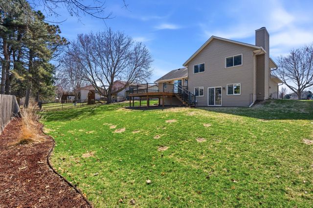 291 Poplar Drive, Shoreview, MN 55126