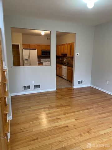 301 Pinelli Drive, Piscataway, NJ 08854