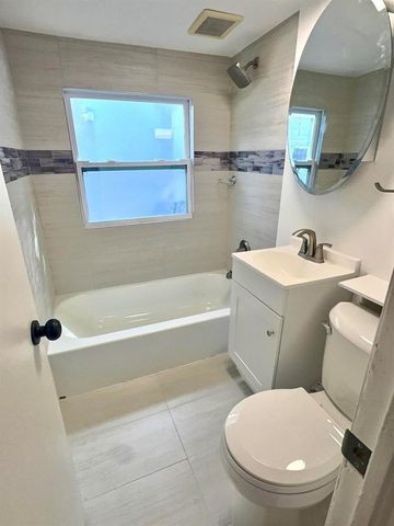 1122 SW 2nd Court 1-4, Fort Lauderdale, FL 33312