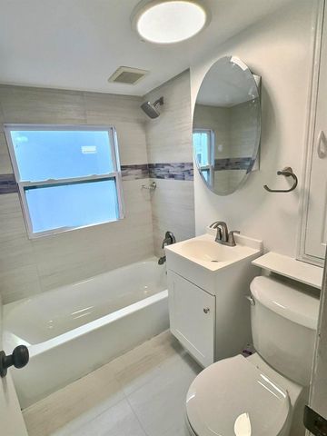 1122 SW 2nd Court 1-4, Fort Lauderdale, FL 33312