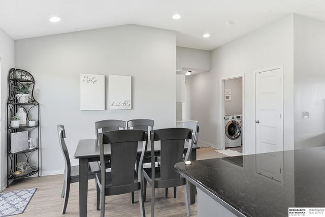 2022 Gindy Circle, Bellevue, NE 68147