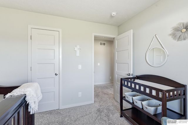 2022 Gindy Circle, Bellevue, NE 68147