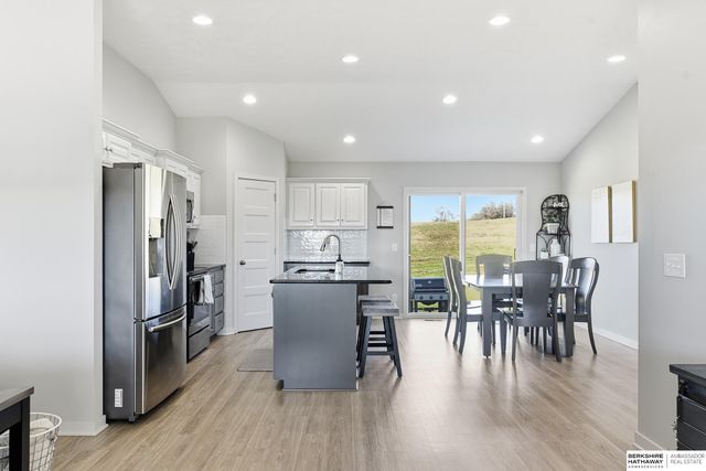 2022 Gindy Circle, Bellevue, NE 68147