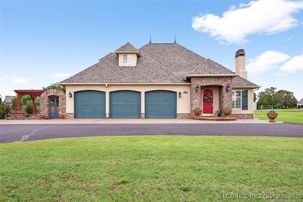 6355 Rockwood North Circle, Sapulpa, OK 74066