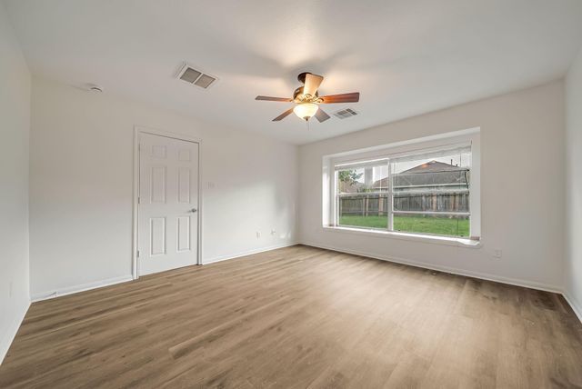 18439 Sunrise Oaks Court, Montgomery, TX 77316