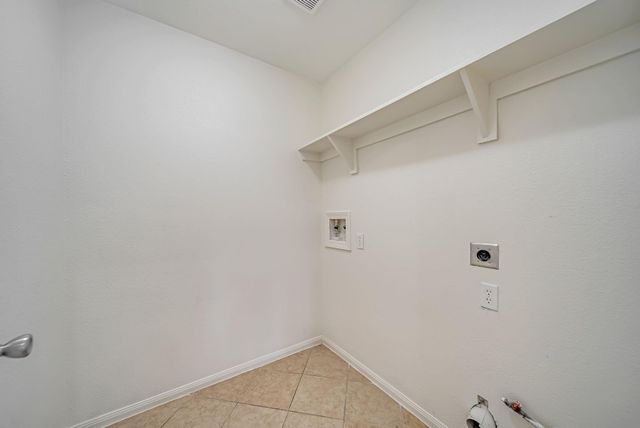 18439 Sunrise Oaks Court, Montgomery, TX 77316