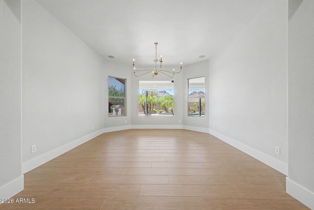 5629 W HEDGEHOG Place, Phoenix, AZ 85083