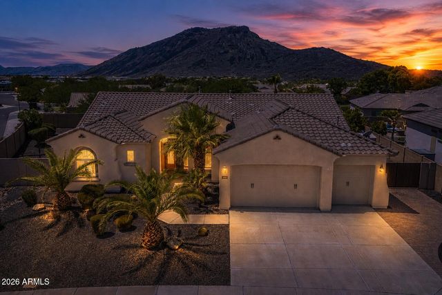 5629 W HEDGEHOG Place, Phoenix, AZ 85083