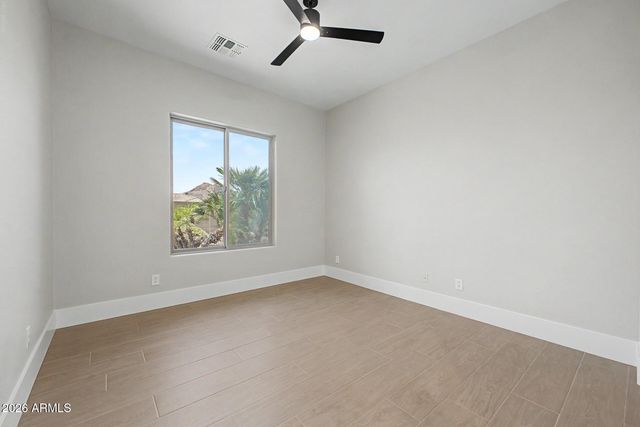 5629 W HEDGEHOG Place, Phoenix, AZ 85083