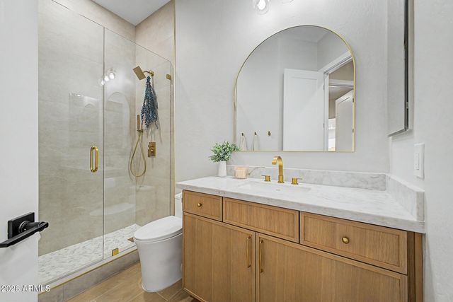 5629 W HEDGEHOG Place, Phoenix, AZ 85083