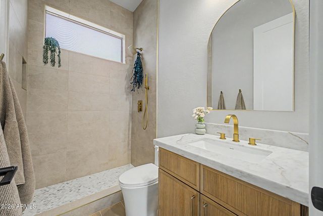 5629 W HEDGEHOG Place, Phoenix, AZ 85083