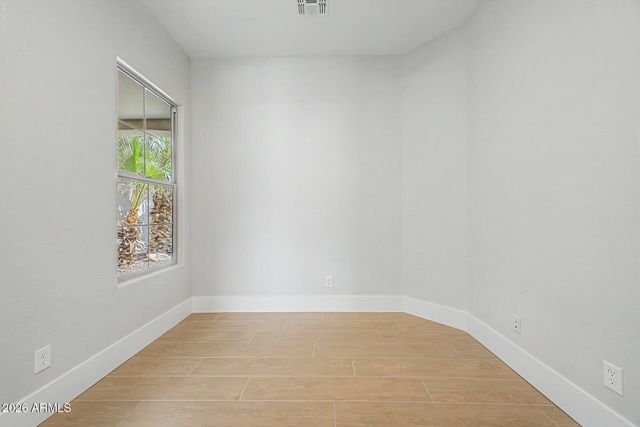 5629 W HEDGEHOG Place, Phoenix, AZ 85083