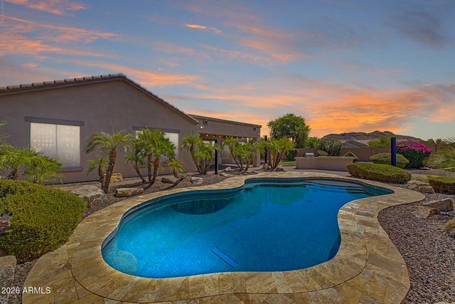 5629 W HEDGEHOG Place, Phoenix, AZ 85083