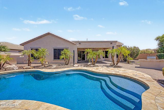 5629 W HEDGEHOG Place, Phoenix, AZ 85083