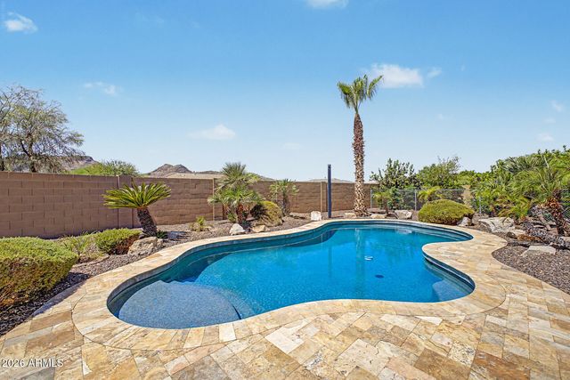 5629 W HEDGEHOG Place, Phoenix, AZ 85083